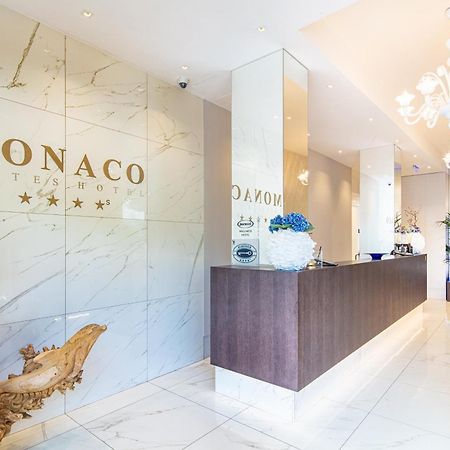 Monaco Suites Hotel Lignano Sabbiadoro Eksteriør billede