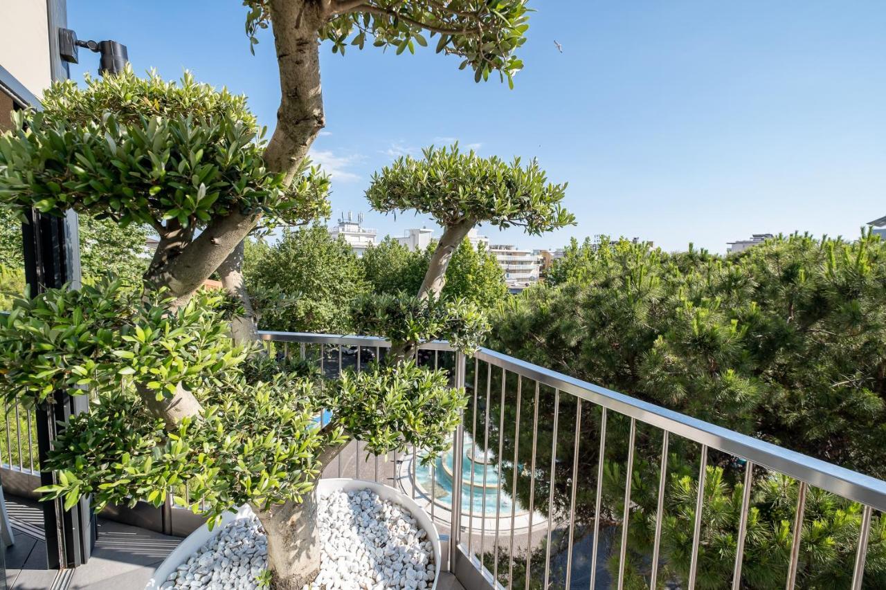 Monaco Suites Hotel Lignano Sabbiadoro Eksteriør billede